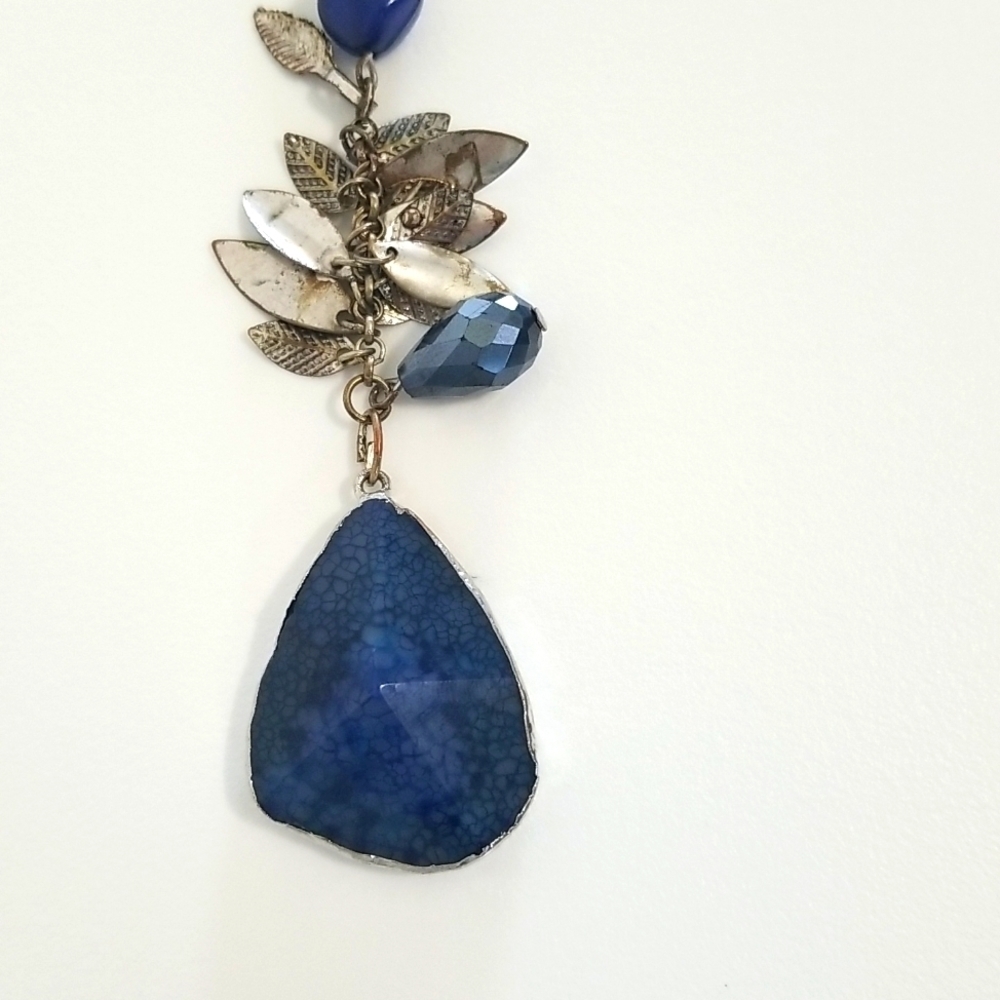 NECKLACE​​​​​ - Picture 2 of 5